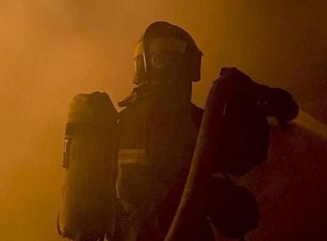 Ukrayna'nın İHA Saldırısı, Rusya'nın Tuapse Limanı'nda Yangın Çıkardı