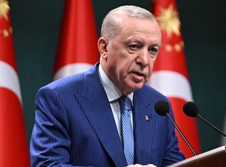 Türkiye'nin Önde Gelen İsimlerinden Annelere Duygusal Anneler Günü Mesajları