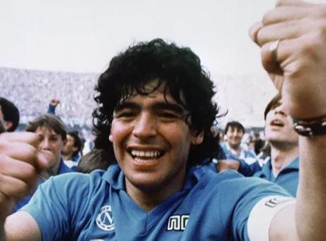 Maradona'nın Ölümündeki Sır Perdesi Aralanıyor: Doktorlar Mahkemede