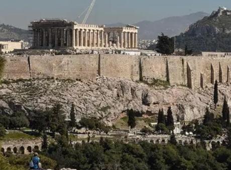 Yunanistan'ın Borç Krizi: Akropolis'in Satışı Tartışma Konusu Oldu