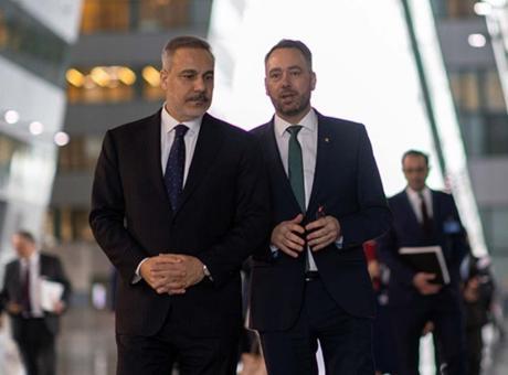 Dışişleri Bakanı Hakan Fidan, Belçika Dışişleri Bakanı Prevot ile Ankara'da Önemli Görüşme Gerçekleştirdi