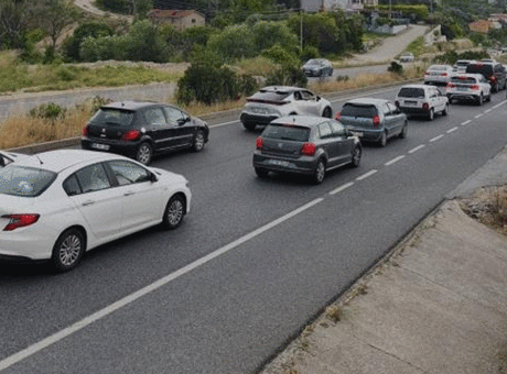 Bayram Tatilinde 22 Kilometrelik Araç Kuyruğu: Tatilciler Muğla'ya Akın Etti