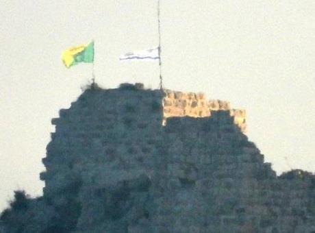 Ateşkesin Ardından İsrail'in Lübnan'a Saldırıları Artarak Devam Ediyor: Stratejik Kale İşgal Edildi
