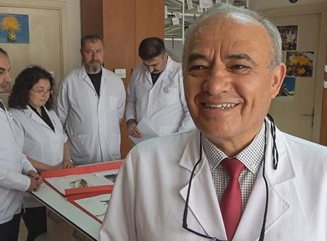 45 İlde Doğa Keşfi: Profesörden Eşine Anlamlı Jest 'Aethionema Kadriye Sultan'