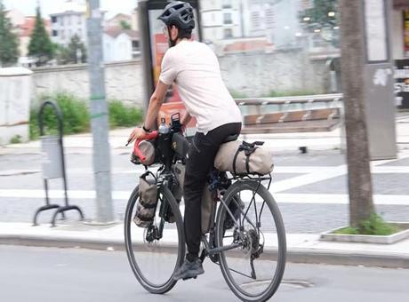 Milano'dan Tokyo'ya Bisiklet Turu: Federico Pagano Düzce'de Mola Verdi