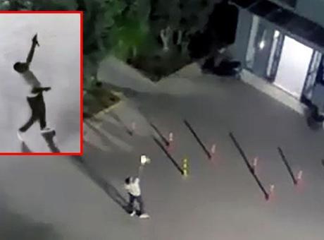 Adana'da Gürültü Kavgası Kanlı Bitti: Komşunun Evinin Kurşun Yağmuruna Tutulması