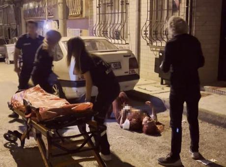 Bursa'da Cinnet Geçiren Bir Adam, Annesine ve Kendisine Zarar Verdi