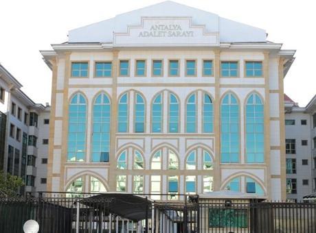 Antalya Büyükşehir Belediyesi'ne Yönelik Soruşturma: Üç Gözaltı