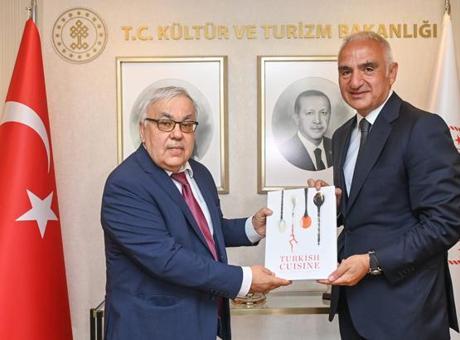 Bakan Ersoy, Rusya'nın Yeni Büyükelçisi Sergey Verşinin'i Ağırladı