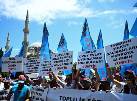 İBB Taşeron İşçileri İçin Hak Arayışı: Protesto Eylemi Gerçekleştirildi