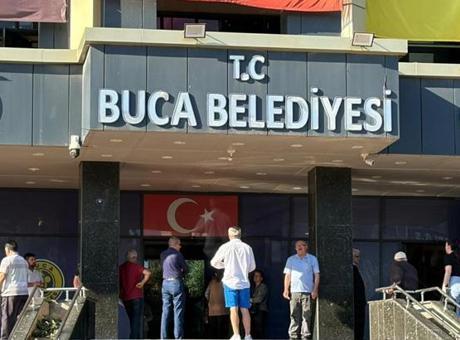 Buca Belediyesi'ndeki Yolsuzluk Soruşturmasında 54 Şüpheli Adliyeye Sevk Edildi