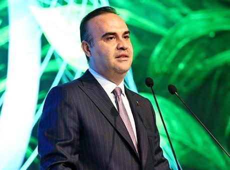 Bakan Kacır, 'Sıfır Atık Forumu'nda Yeşil Dönüşümün Önemi Üzerine Vurgu Yaptı