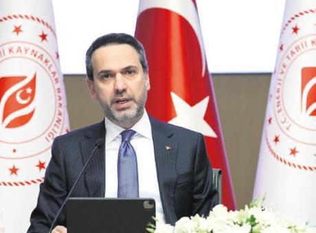 Bakanlık, Yenilenebilir Enerji Yatırımlarıyla 7 Yılda 7.62 Milyar Lira Tasarruf Sağladı