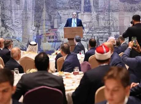 İstanbul'da Küresel İslami Ekonomi Zirvesi Gala Gecesi Düzenlendi