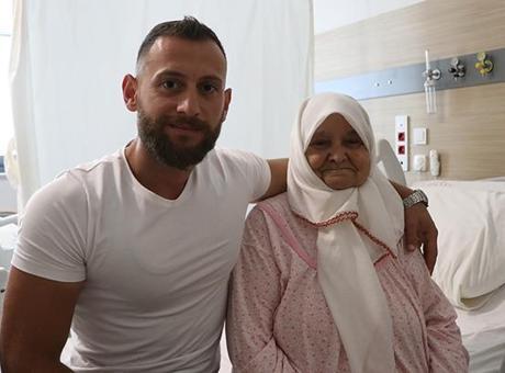 Binlerce Taşla Şaşkına Çeviren Operasyon: 11 Torun Sahibi Nimet Gürkan Hayata Döndü