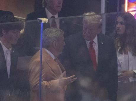 NBA Finalinde Donald Trump'a Şok Yuhalama!