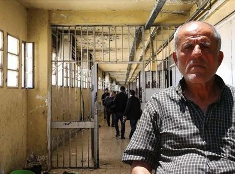 Suriye Cezaevlerinden Kurtulan Mehmet Ertürk'ün Korkunç Anıları: 'Hamam Böceği Yedik, 'Öldürün Bizi' Dedik'