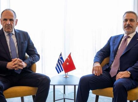 Dışişleri Bakanı Hakan Fidan, Sofya'da Yunanistan ile Görüşme Gerçekleştirdi