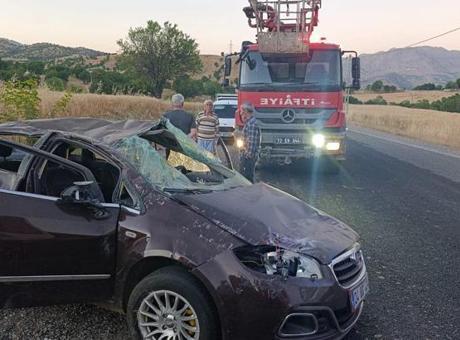 Diyarbakır'da Korkunç Kaza: Anne ve Oğlu Hayatını Kaybetti, 4 Yaralı