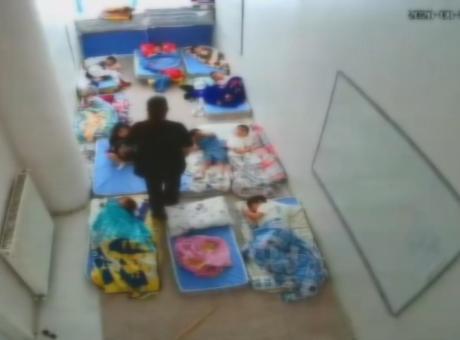Bayrampaşa'daki Anaokulunda Şiddet İddiası: Çocuklara Çubukla Vuran Çalışana Soruşturma Başlatıldı