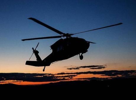 ABD'nin Sitka Sahil Güvenlik Hava Üssü'nde Korkunç Helikopter Kazası: 4 Kişilik Mürettebat Kurtarıldı