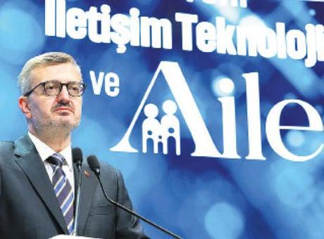 Burhanettin Duran: Çocukların Mahremiyeti Beğenilerden Daha Değerli