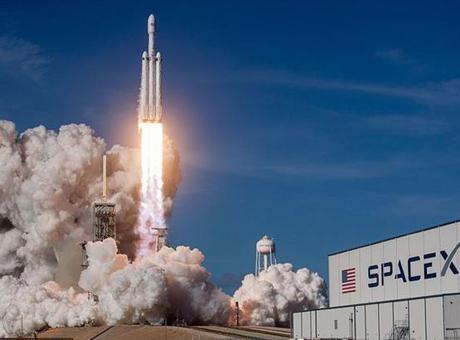SpaceX’in Piyasa Değeri Biranda 600 Milyar Dolar Düştü