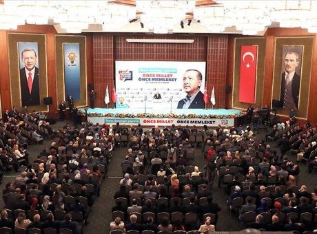 AK Parti'nin Yeni Kamp Programı: Bakanlar Bu Sefer Milletvekillerini Dinleyecek