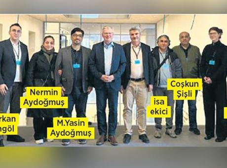 Alman Meclisi'nde FETÖ'cü Skandalı: Gri Listede Aranan Üyeler VİP Hizmet Aldı