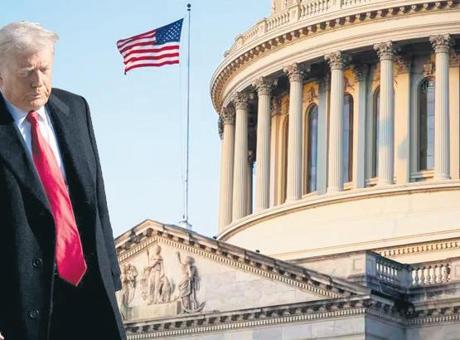 Trump'a İran Krizinde Savaş Yetkilileri Baskısı Artıyor