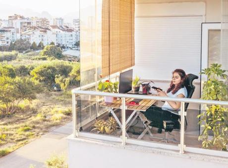 Tadilatta yeni dönem! Cam balkona oybirliği eski binaya kolaylık
