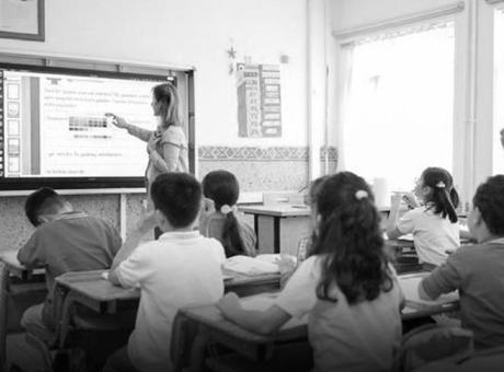 Okul yönetmeliğinde kapsamlı değişiklik! Kayıt, nakil, devamsızlık ve seçmeli derslerde yeni dönem