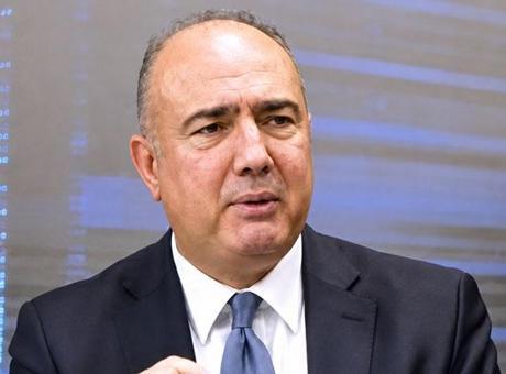 İYİ Parti'nin kurucularındandı! Gazeteci Vedat Yenerer hayatını kaybetti