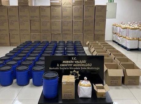 Mersin'de operasyon: Depoda 1 ton 250 kilogram sentetik uyuşturucu ham maddesi bulundu