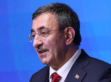 Cumhurbaşkanı Yardımcısı Yılmaz'dan Manisa'daki silahlı saldırıya ilişkin açıklama