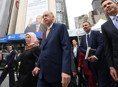 Cumhurbaşkanı Erdoğan, devlet başkanları ve eşleri onuruna verilen davete katıldı