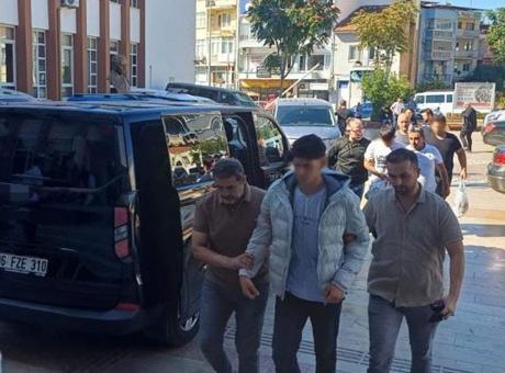 Aydın’da okul önünde pompalı tüfek paniği! 3 kişi tutuklandı