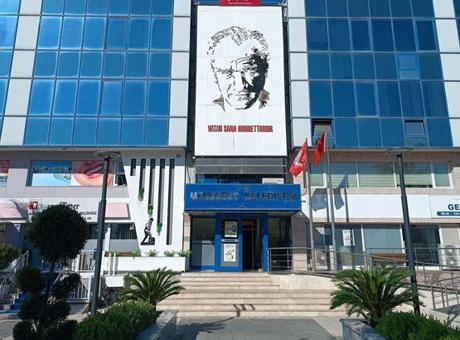 Menderes Belediyesi'ndeki rüşvet soruşturmasında ikinci dalga! 7 şüpheli tutuklandı
