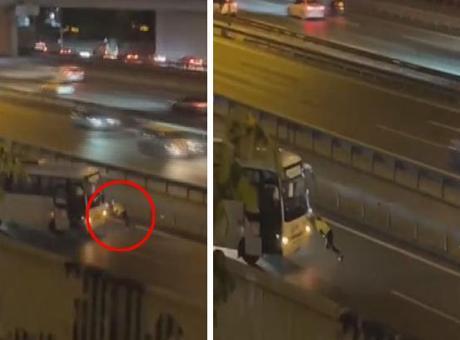 Görüntüler İstanbul'dan! Kadın polis arızalanan midibüsü böyle itti