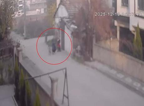 Bebek Arabasından 2 Milyon Lira Değerinde Altın Çalan Şüpheli Yakalandı