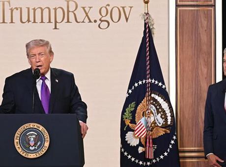 TrumpRx İle Uygun Fiyatlı İlaç Dönemi Başlıyor