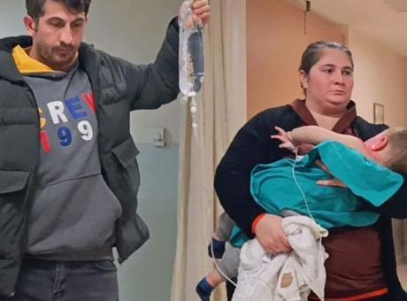 Bursa'da Şok Edici Olay: 1,5 Yaşındaki Bebek Kaynar Su ile Yanık Yaralandı