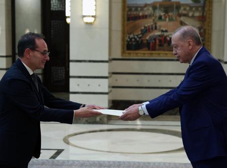 Cumhurbaşkanı Erdoğan, Üç Ülkenin Büyükelçilerini Kabul Etti