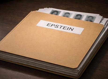 Epstein Belgelerinde Nadir Toprak Elementlerine Dair Sıradışı Bağlantılar