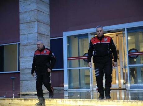 İkiz Polisler, 32 Yıl Sonra Aynı Anda Veda Etti