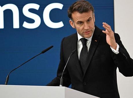 Macron, Sosyal Medya Düzenlemeleri İçin Sert Önlemler Çağrısında Bulundu