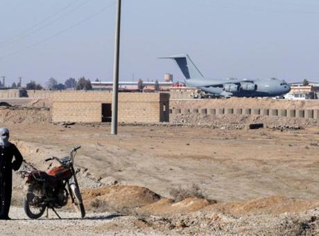 Suriye Ordusu, ABD'nin Çekildiği Şeddadi Hava Üssü'nü Kontrolüne Aldı