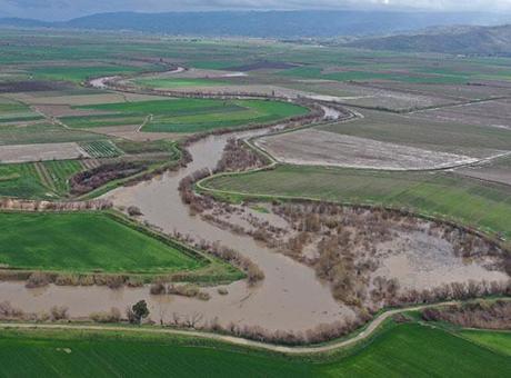 Aydın'da Büyük Menderes Nehri'nde Taşkın Riski: 21 Ev Tedbiren Tahliye Edildi