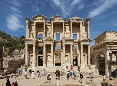 Efes Antik Kenti'nde Ziyaretçi Yönetimi İle Tarihi Miras Korunacak