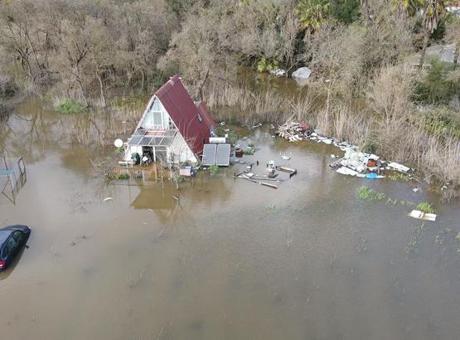 Köyceğiz Gölü Taştı: Sel, Mahalleleri Vurdu ve Hayatı Olumsuz Etkiledi